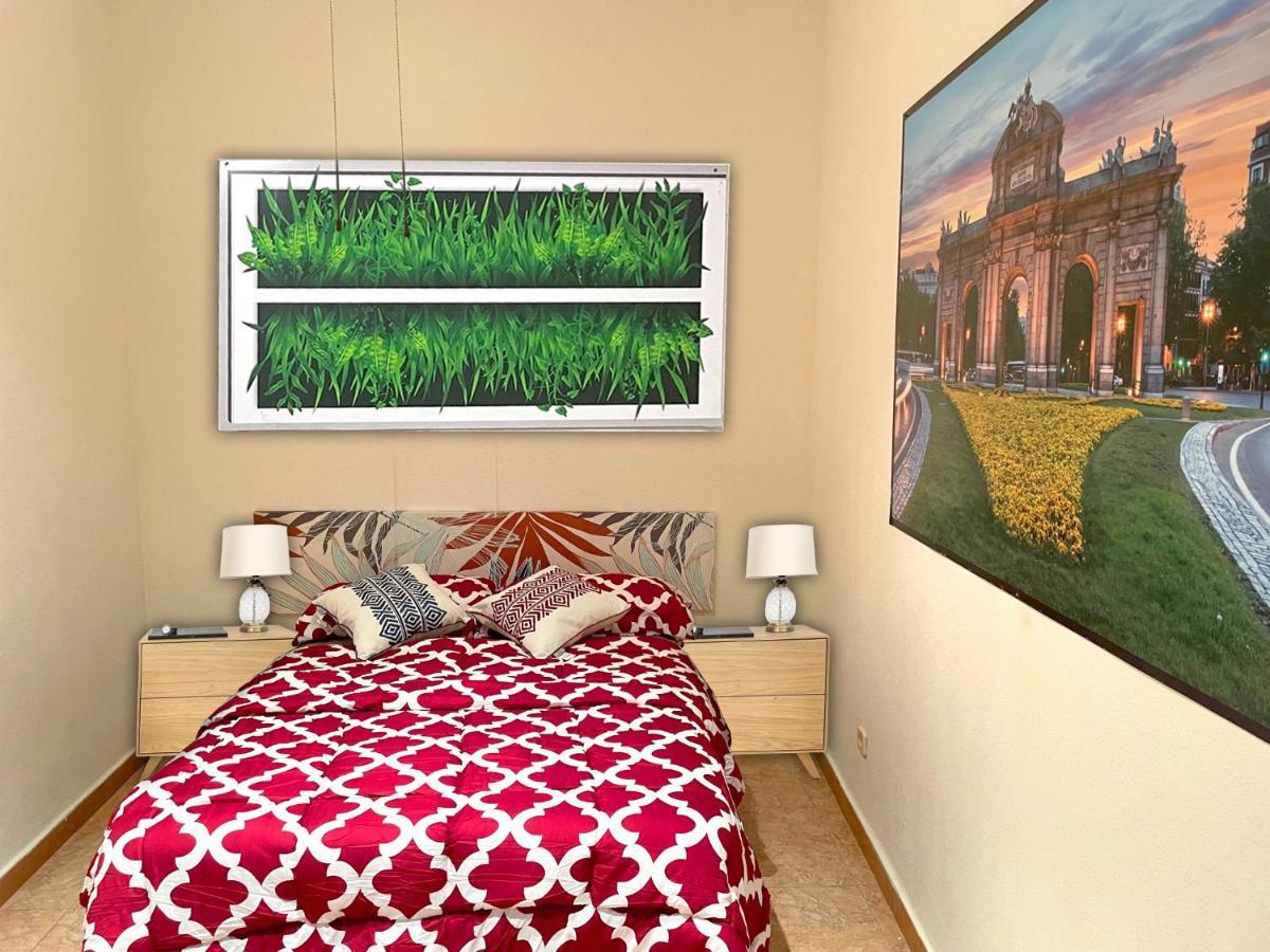 Sol Montera & Parking Tph Bed & Breakfast Madrid Eksteriør bilde