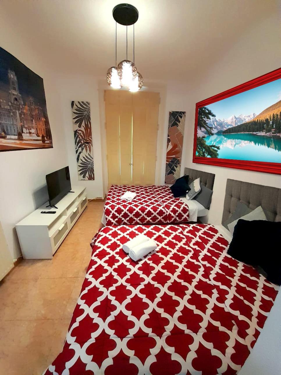 Sol Montera & Parking Tph Bed & Breakfast Madrid Eksteriør bilde