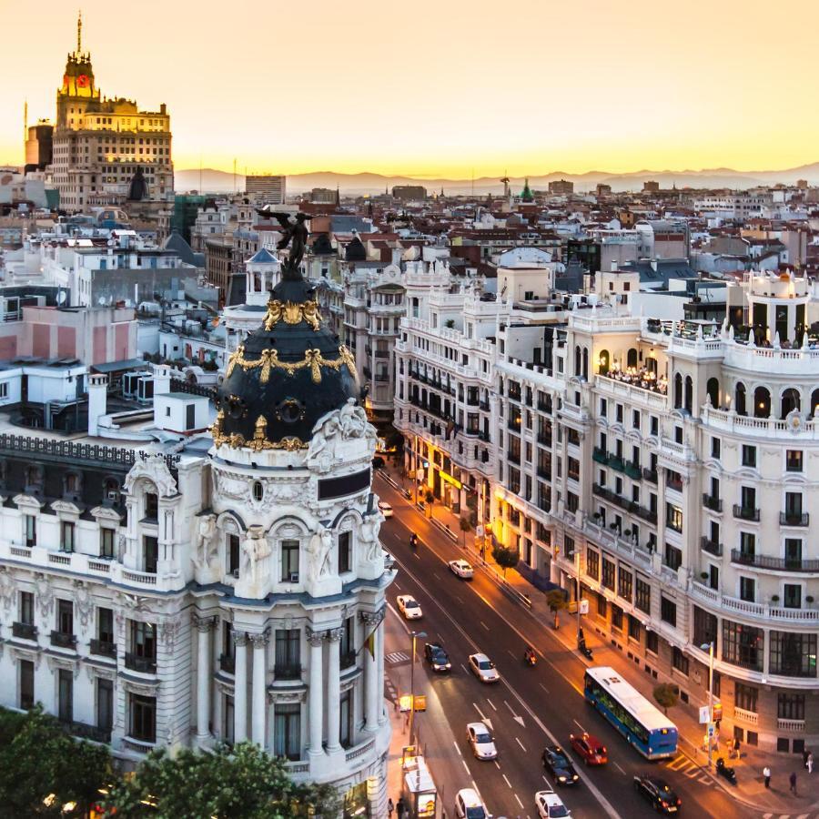 Sol Montera & Parking Tph Bed & Breakfast Madrid Eksteriør bilde